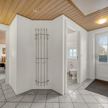 18-person Pool House In Husby, Close To The North Sea, Σπίτι διακοπών *